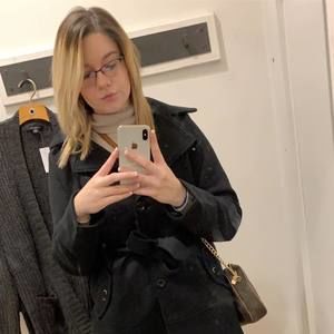 Meet your Posher, Ally